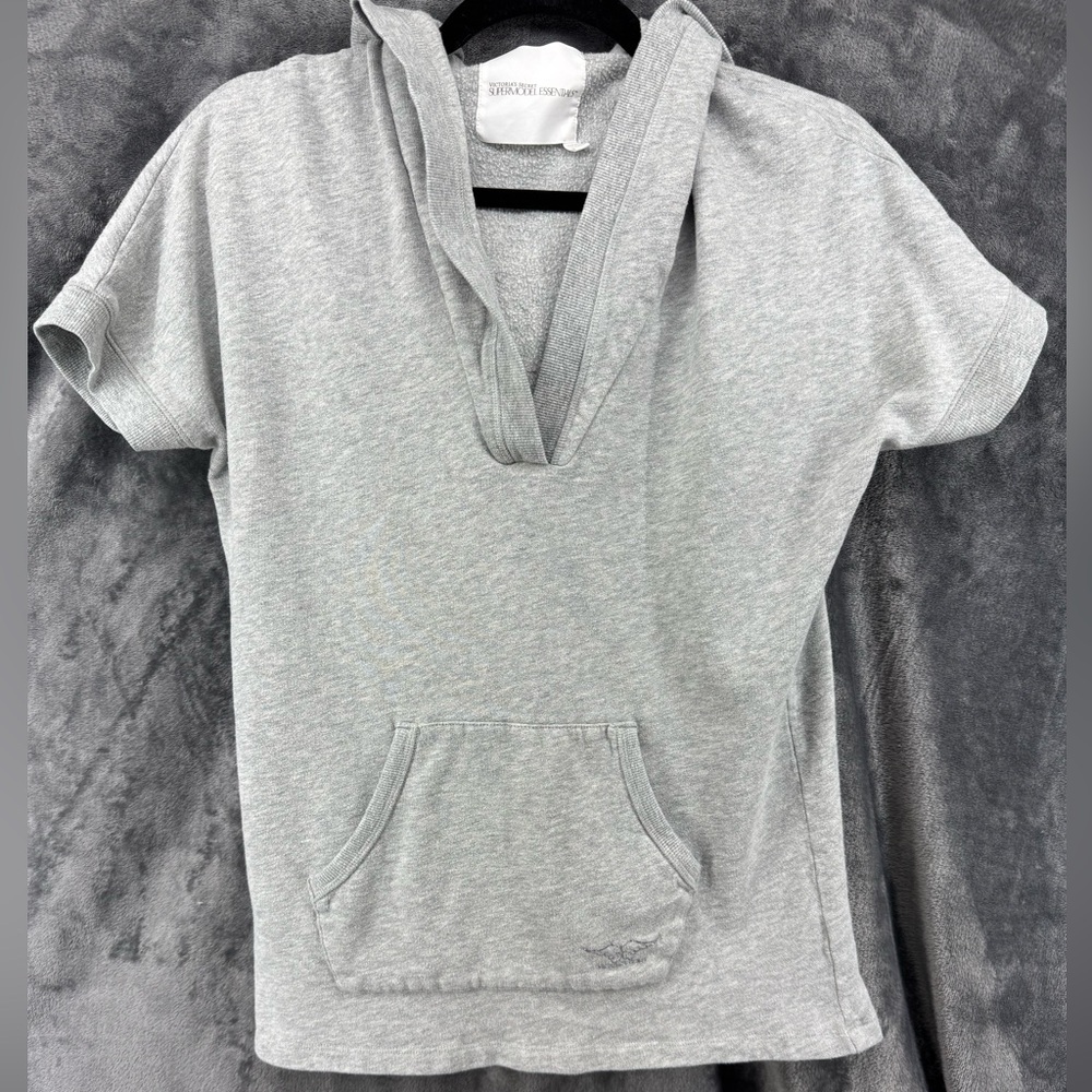 Victoria's Secret Supermodel Essentials Gray Short Sleeve Hoodie Size XS